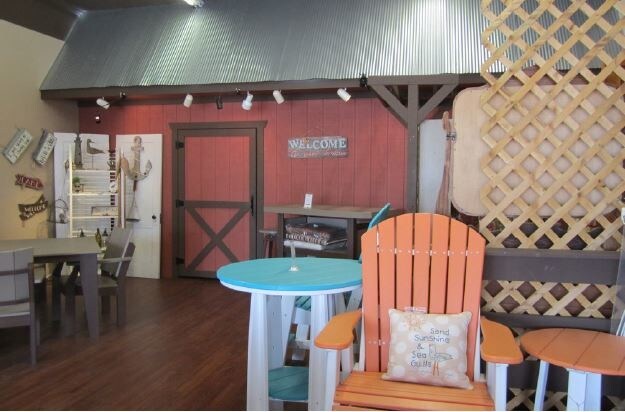 More Photos Of 103 W Main St, Woodville Storefront Retail Office For Lease