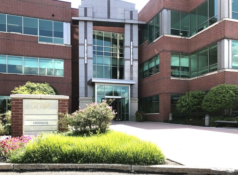 More Photos Of 800 Township Line Rd, Yardley Unknown For Lease