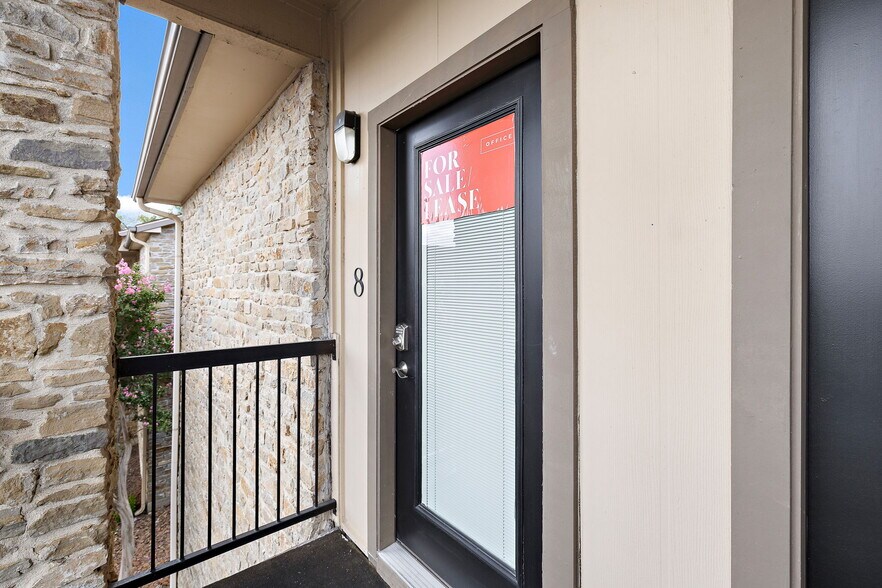 More Photos Of 13740 Research Blvd, Austin Office For Lease