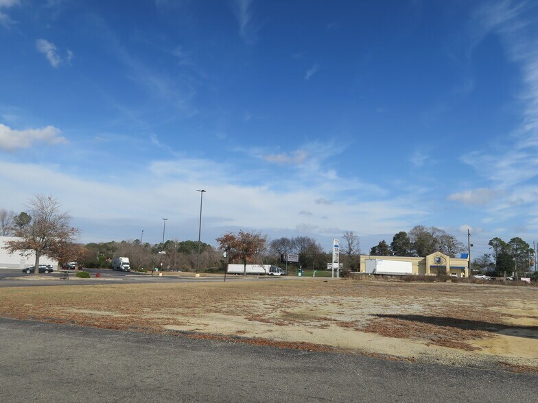 More Photos Of 00 Lamar Highway, Darlington Land For Sale
