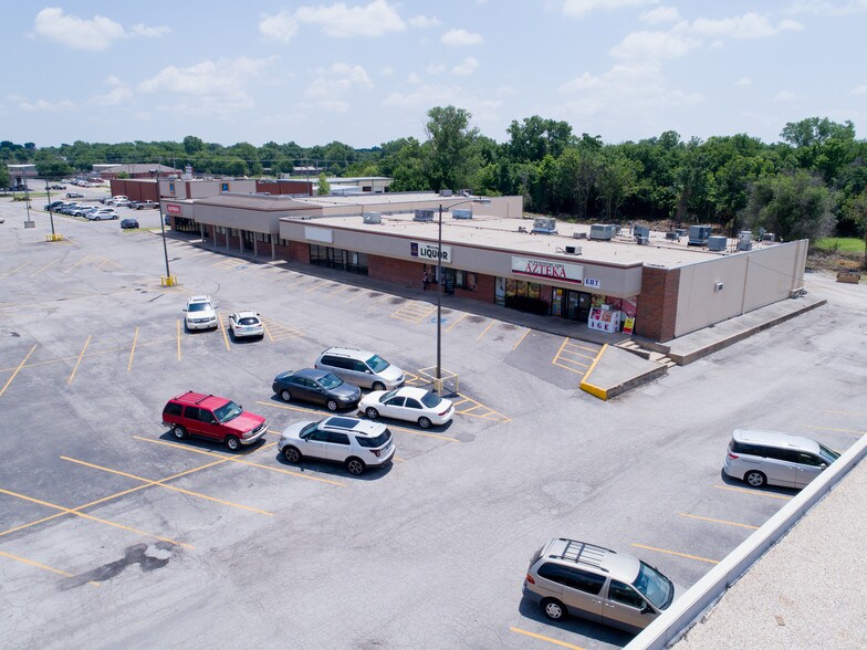 More Photos Of 12540-12564 E 21st St, Tulsa Unknown For Lease