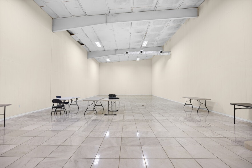 More Photos Of 69 Jessamine Ave, Georgetown Flex For Sale