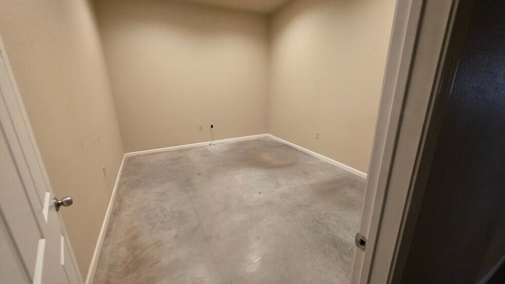 More Photos Of 5904 N County Road 1150, Midland Industrial For Sale