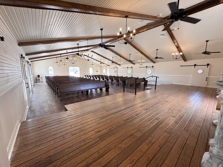 More Photos Of 218 Frostland Dr, Water Valley Religious Facility For Sale