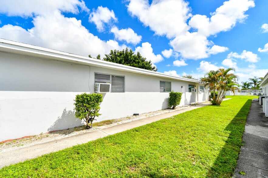 More Photos Of , Hallandale Beach Multifamily For Sale