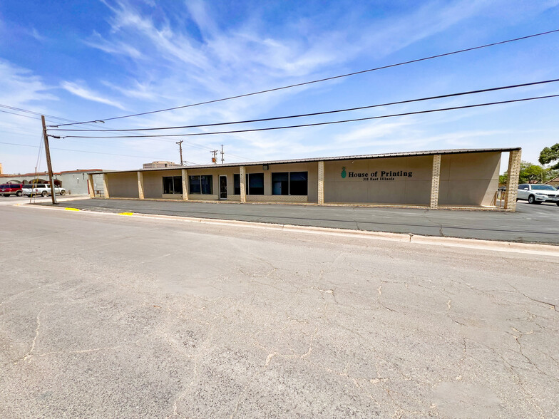 Primary Photo Of 311 E Illinois Ave, Midland Office For Lease