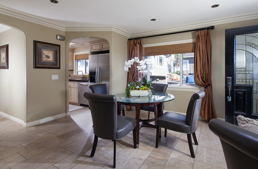 More Photos Of 150 Cress St, Laguna Beach Apartments For Sale