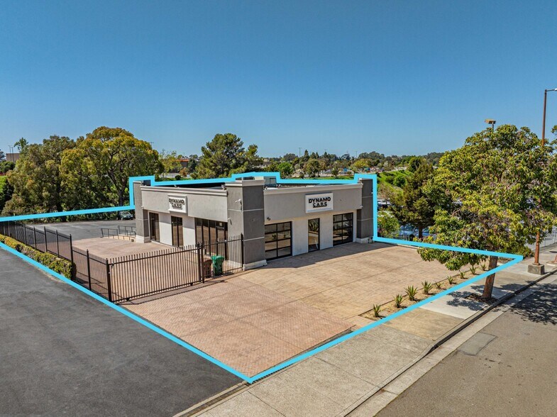 Primary Photo Of 3219 Auto Plaza, Richmond Office For Lease