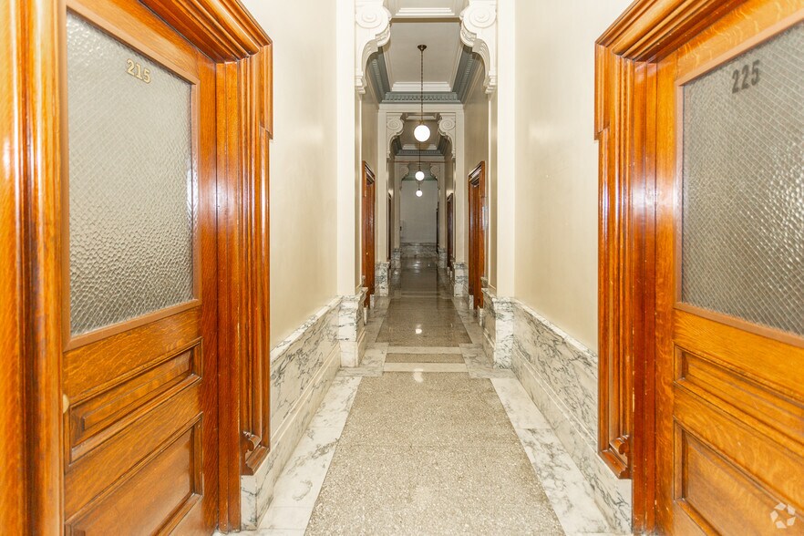 More Photos Of 298 24th St, Ogden Office Residential For Lease