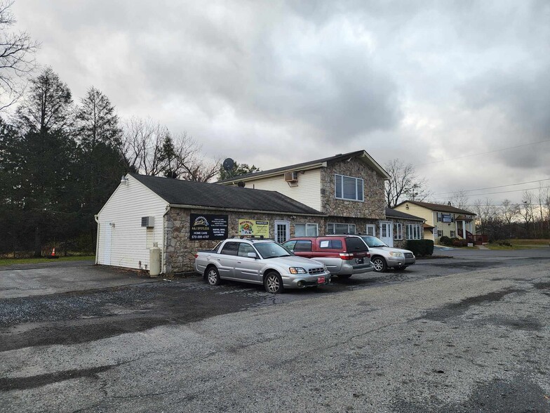 More Photos Of 1980 US-209, Brodheadsville Office Residential For Lease