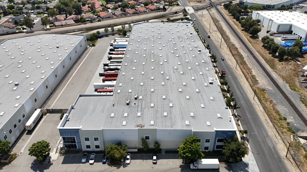 More Photos Of 9089 8th St, Rancho Cucamonga Distribution For Sale