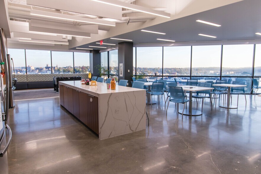 More Photos Of 300 Conshohocken State Rd, Conshohocken Office For Lease