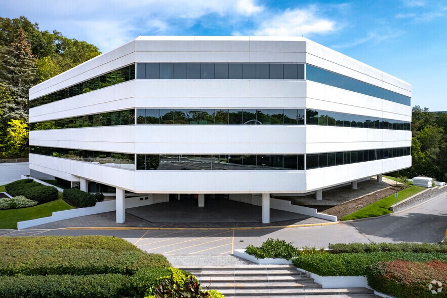 Primary Photo Of 4141 Yonge St, Toronto Office For Lease