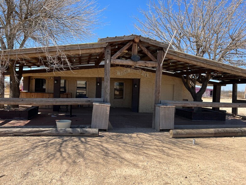 More Photos Of 1103 U.S. 385, Highway, Mccamey General Retail For Sale
