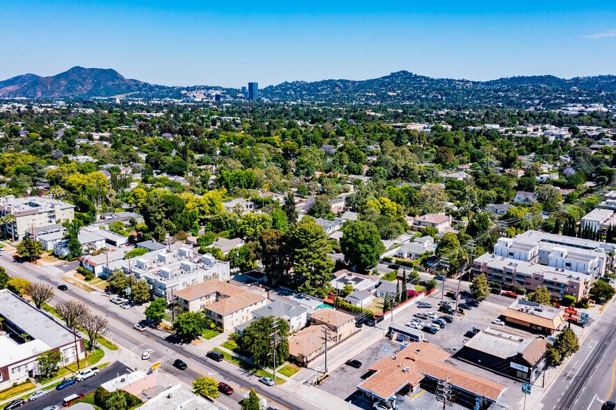 More Photos Of 12036 Magnolia Blvd, Valley Village Apartments For Sale