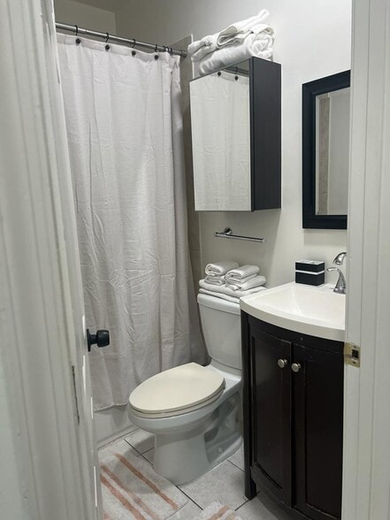 More Photos Of 1924 Benning Rd NE, Washington Office Residential For Sale