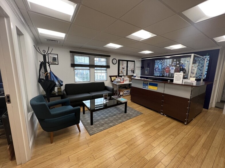 More Photos Of 316-320 Washington St, Brookline Loft Creative Space For Lease