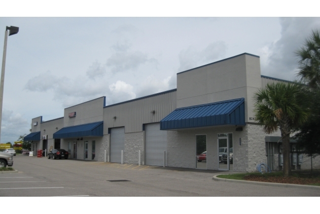 Primary Photo Of 8229 Narcoossee Park Dr, Orlando Showroom For Lease