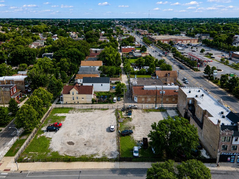 More Photos Of 6915 S Ashland Ave, Chicago General Retail For Sale