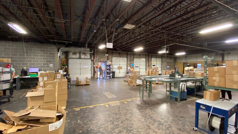 More Photos Of 508 Delaware Ave, West Pittston Warehouse For Sale
