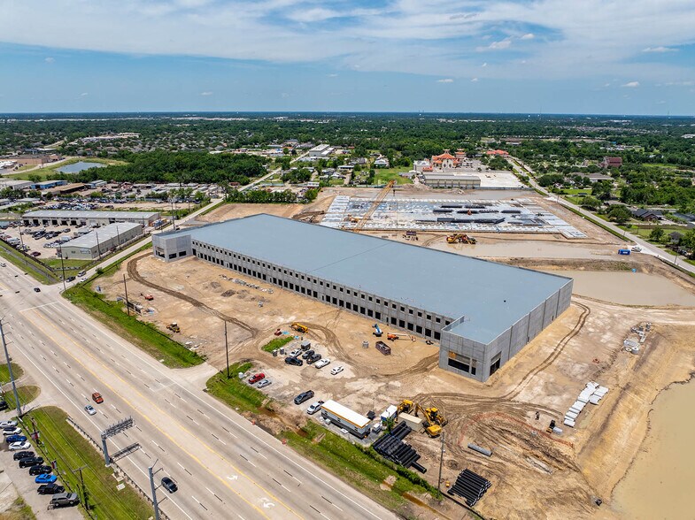 More Photos Of 12020 State Highway 249, Houston Distribution For Sale