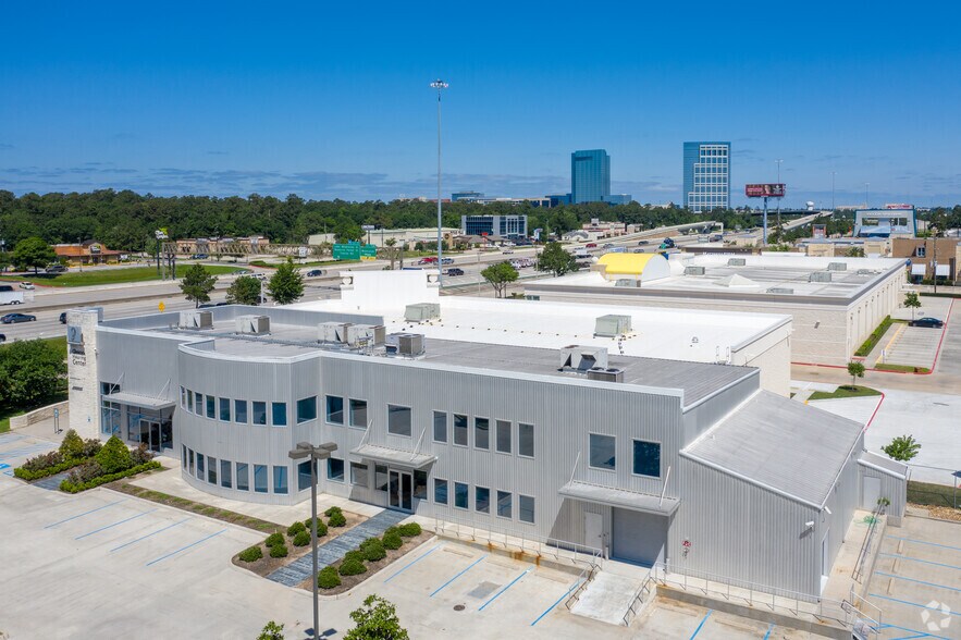 More Photos Of 26620 I-45, Spring Medical For Lease