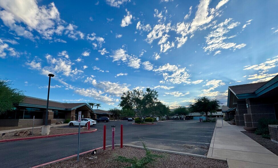 More Photos Of 14201 N 87th St, Scottsdale Medical For Lease