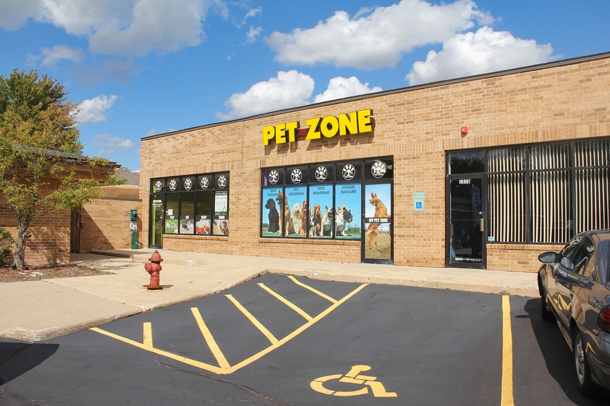 More Photos Of 1500-1538 W Algonquin Rd, Palatine Unknown For Lease