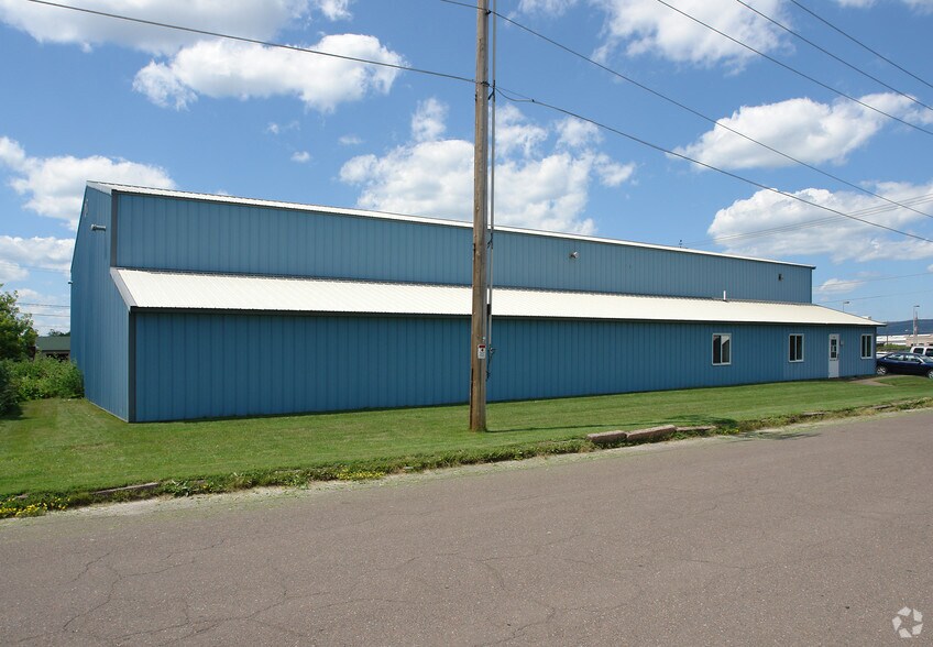 More Photos Of 405 John Ave, Superior Auto Repair For Lease