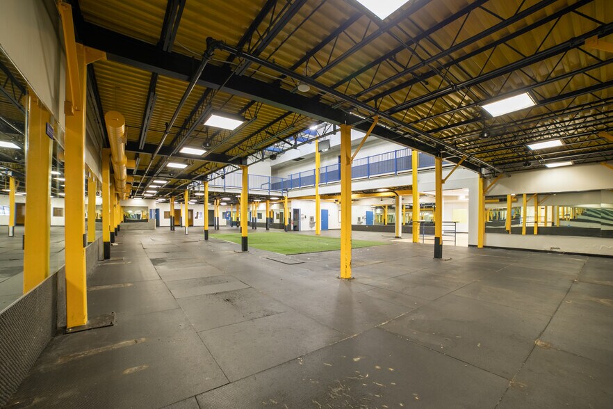 More Photos Of 450 State Route 34, Matawan Light Distribution For Lease