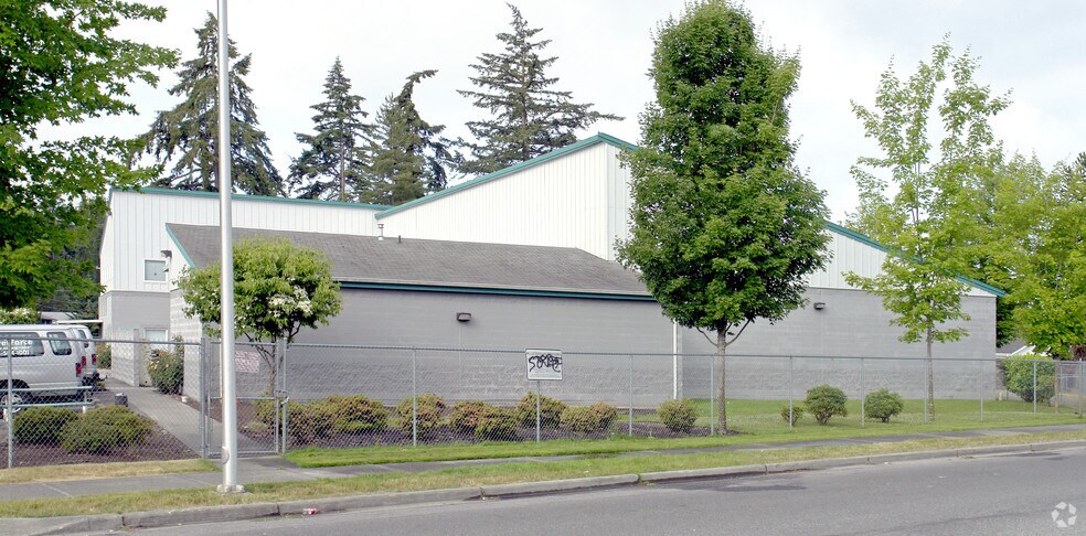 More Photos Of 5204 Solberg Dr SW, Lakewood Warehouse For Sale