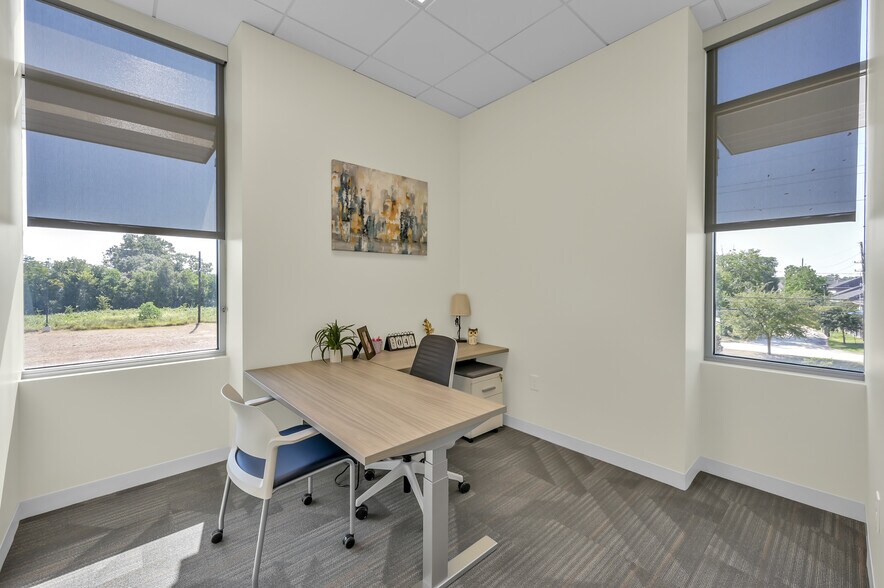 More Photos Of 14150 Huffmeister Rd, Cypress Coworking Space