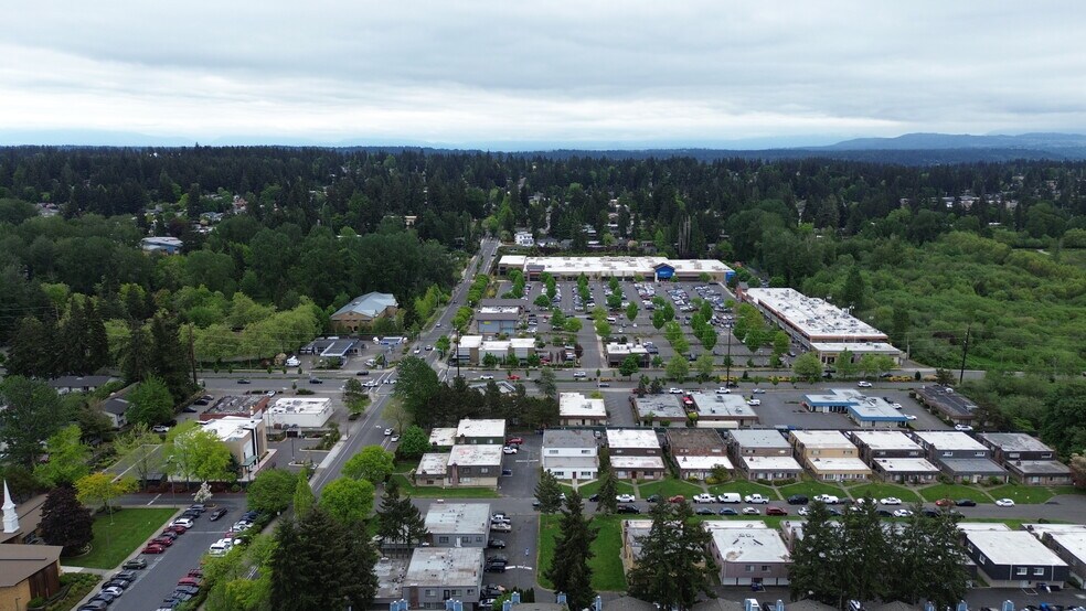 More Photos Of 16 147th Ave SE, Bellevue Apartments For Sale