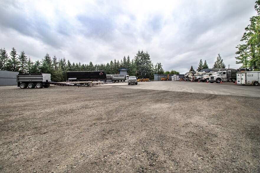 More Photos Of 7300 112th St NE, Arlington Service For Sale