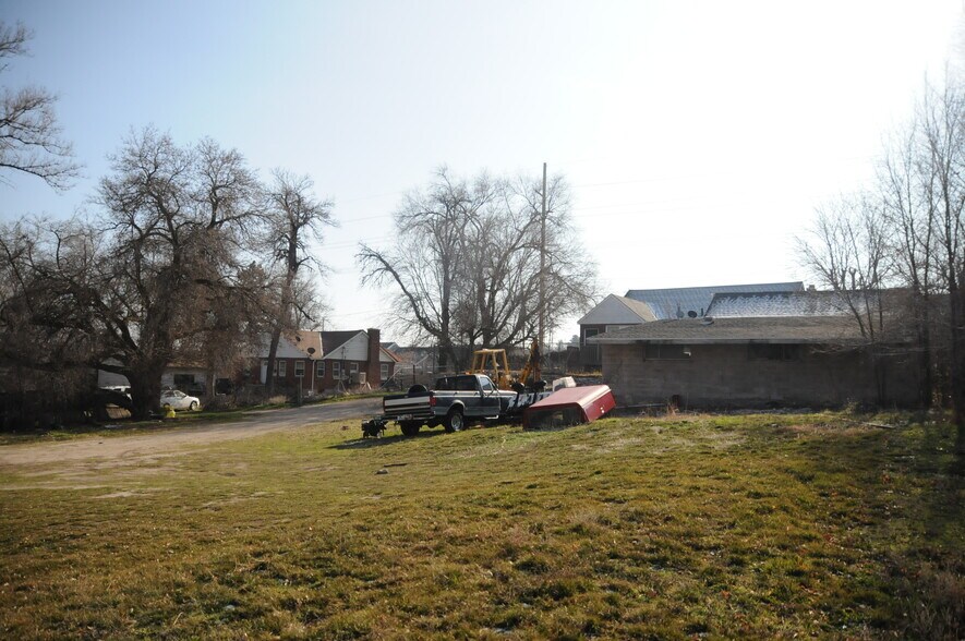 More Photos Of 2770 W 5400 S, Salt Lake City Flex For Sale