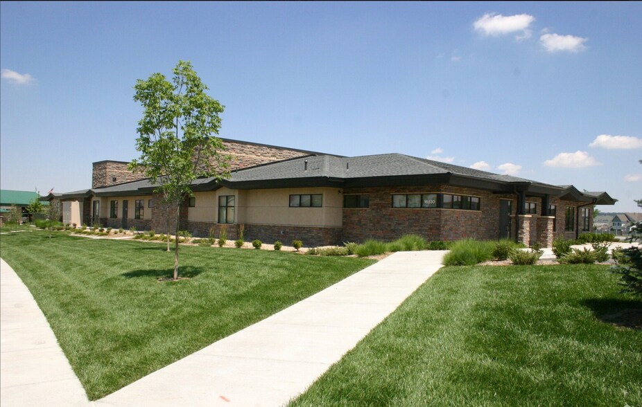 More Photos Of 16830 Northgate Dr, Parker Medical For Sale