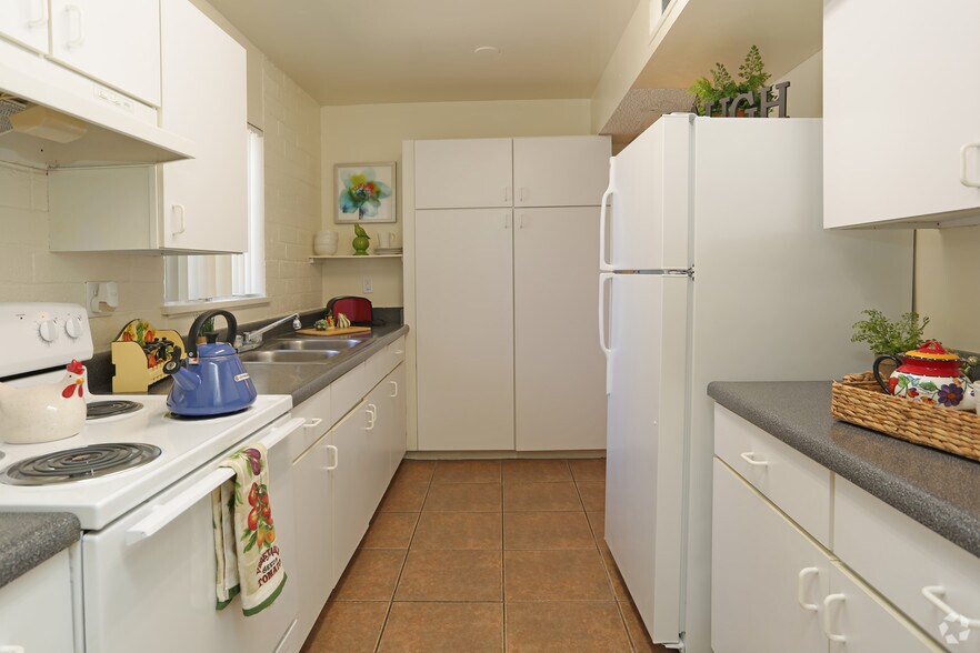 More Photos Of 6666 E Golf Links Rd, Tucson Apartments For Sale