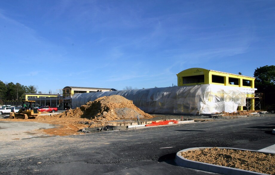 More Photos Of 5368-5380 Twin Hickory Rd, Glen Allen Office For Sale