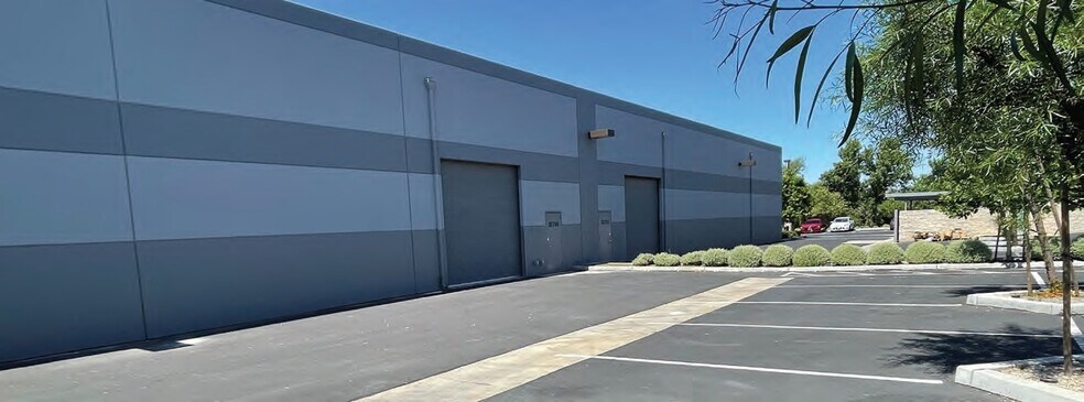 More Photos Of 30786 Wealth St, Murrieta Warehouse For Lease