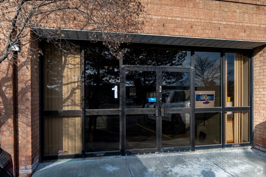 More Photos Of 2395 Drew Rd, Mississauga Warehouse For Lease