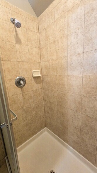 More Photos Of 5906-5908 Coastal Hwy, Ocean City Apartments For Sale