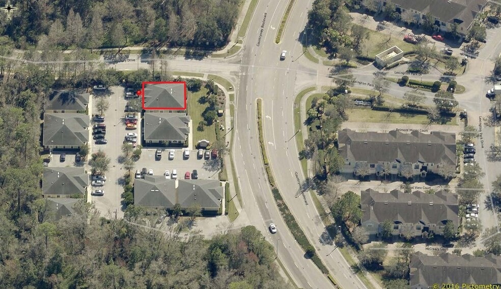 More Photos Of 10921 Countryway Blvd, Tampa Medical For Lease