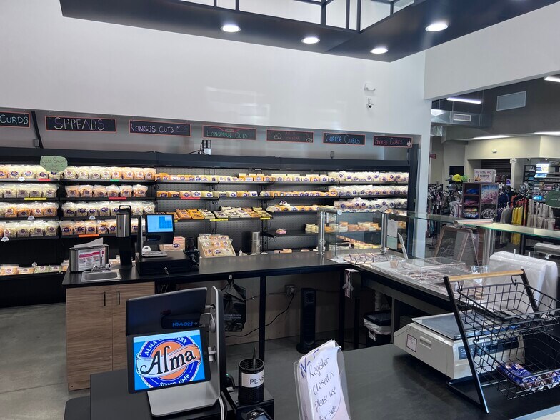 More Photos Of 32691 K99 Hwy, Alma Truck Stop For Sale