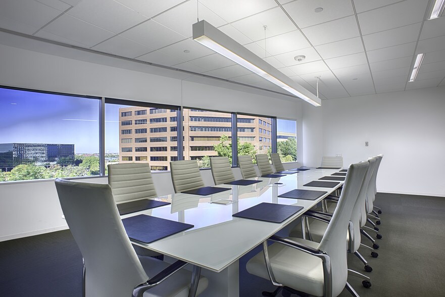 More Photos Of 14850 Quorum Dr, Dallas Office For Lease