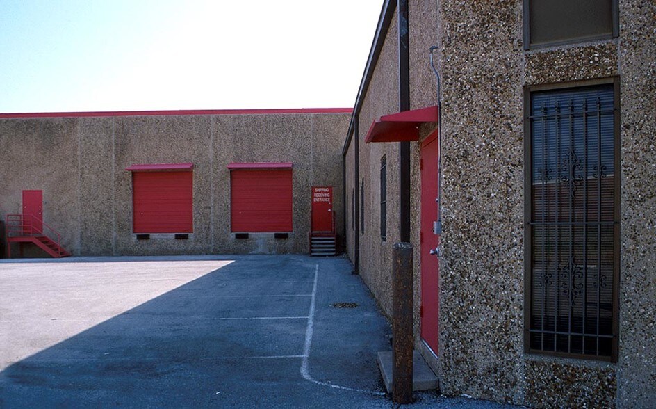 More Photos Of 1215 Viceroy Dr, Dallas Food Processing For Lease