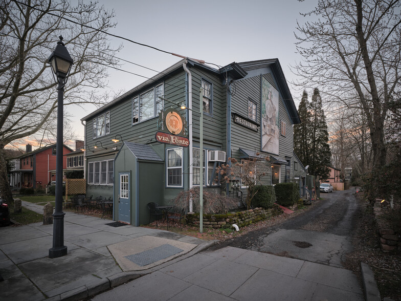 Primary Photo Of 13 Bridge St, Stockton Restaurant For Sale