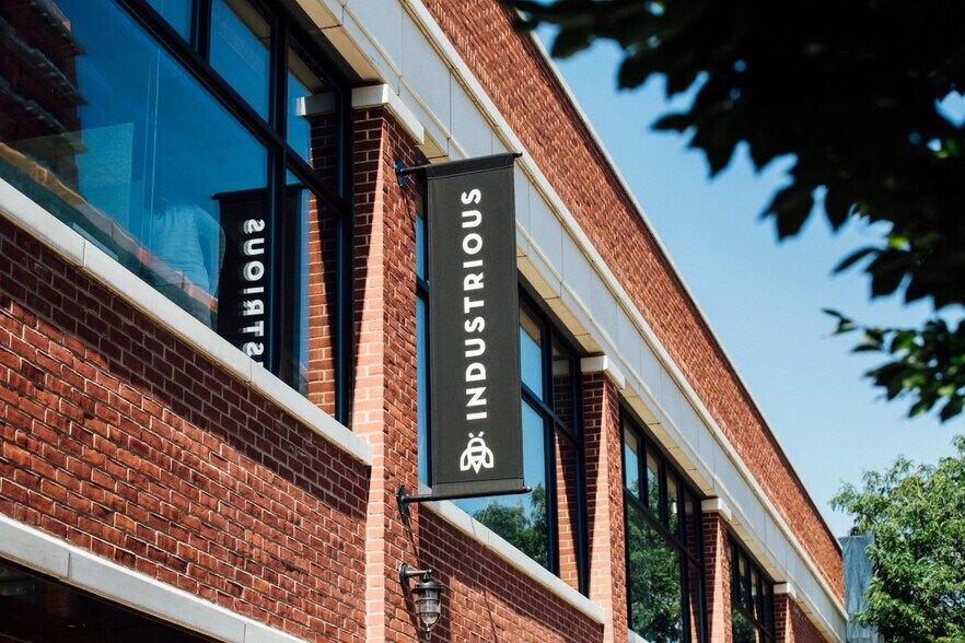 More Photos Of 594 Dean St, Brooklyn Coworking Space