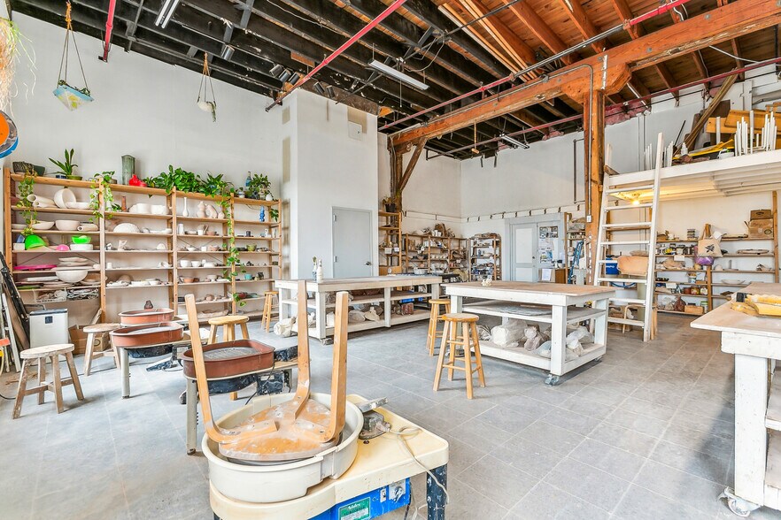 More Photos Of 3000 Royal St, New Orleans Storefront Retail Office For Lease