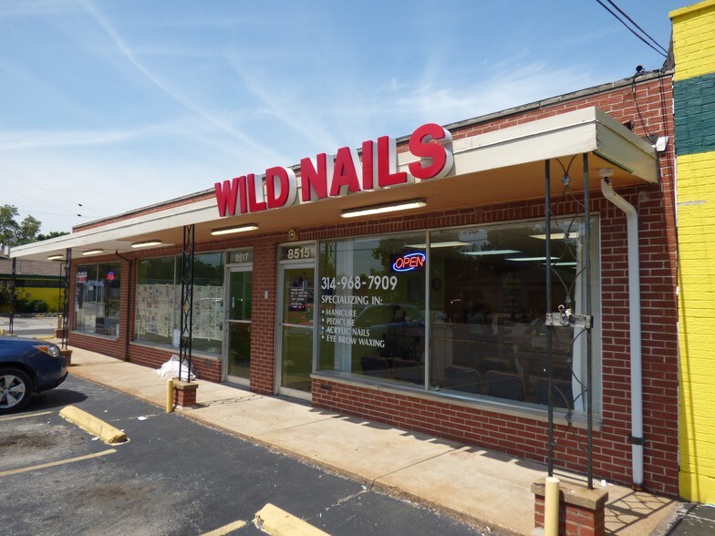 More Photos Of 8515-8519 Manchester Rd, Saint Louis General Retail For Lease