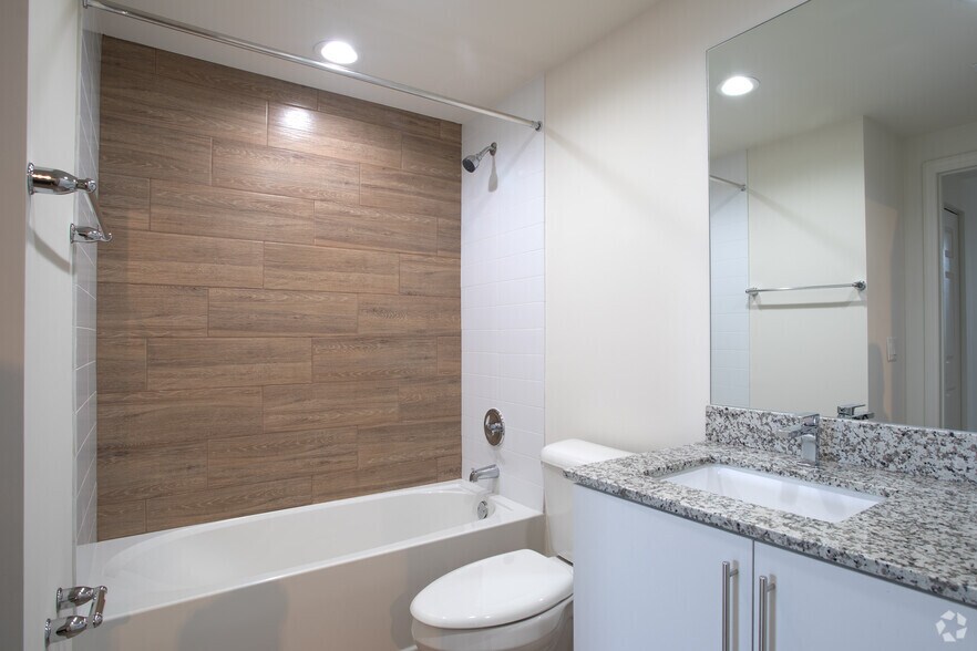 More Photos Of 961 SW 7th St, Miami Apartments For Lease